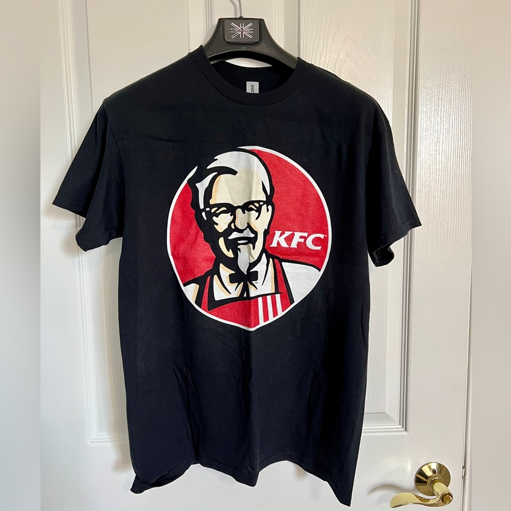 NWT KFC cotton T-shirt adult medium black